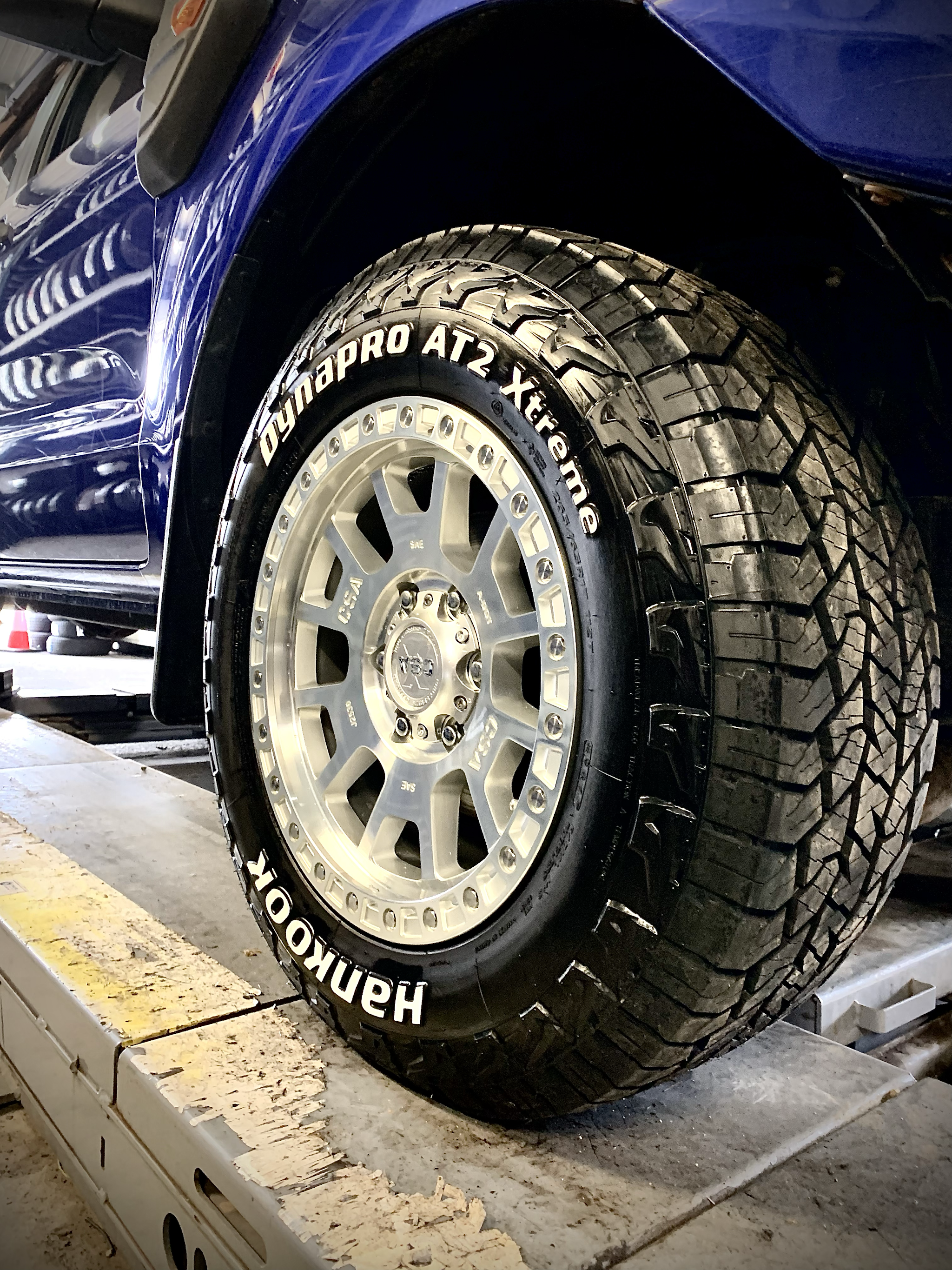 Hankook DynaPRO AT2 Xtreme fitted to a CSA alloy on a 4WD ute